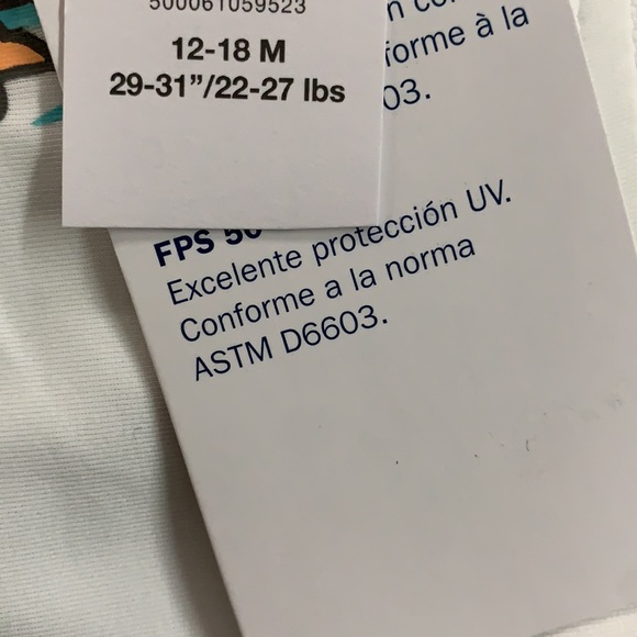 Old Navy Zip-Front Rashguard One-Piece Swimsuit for Baby - Picture 8 of 11